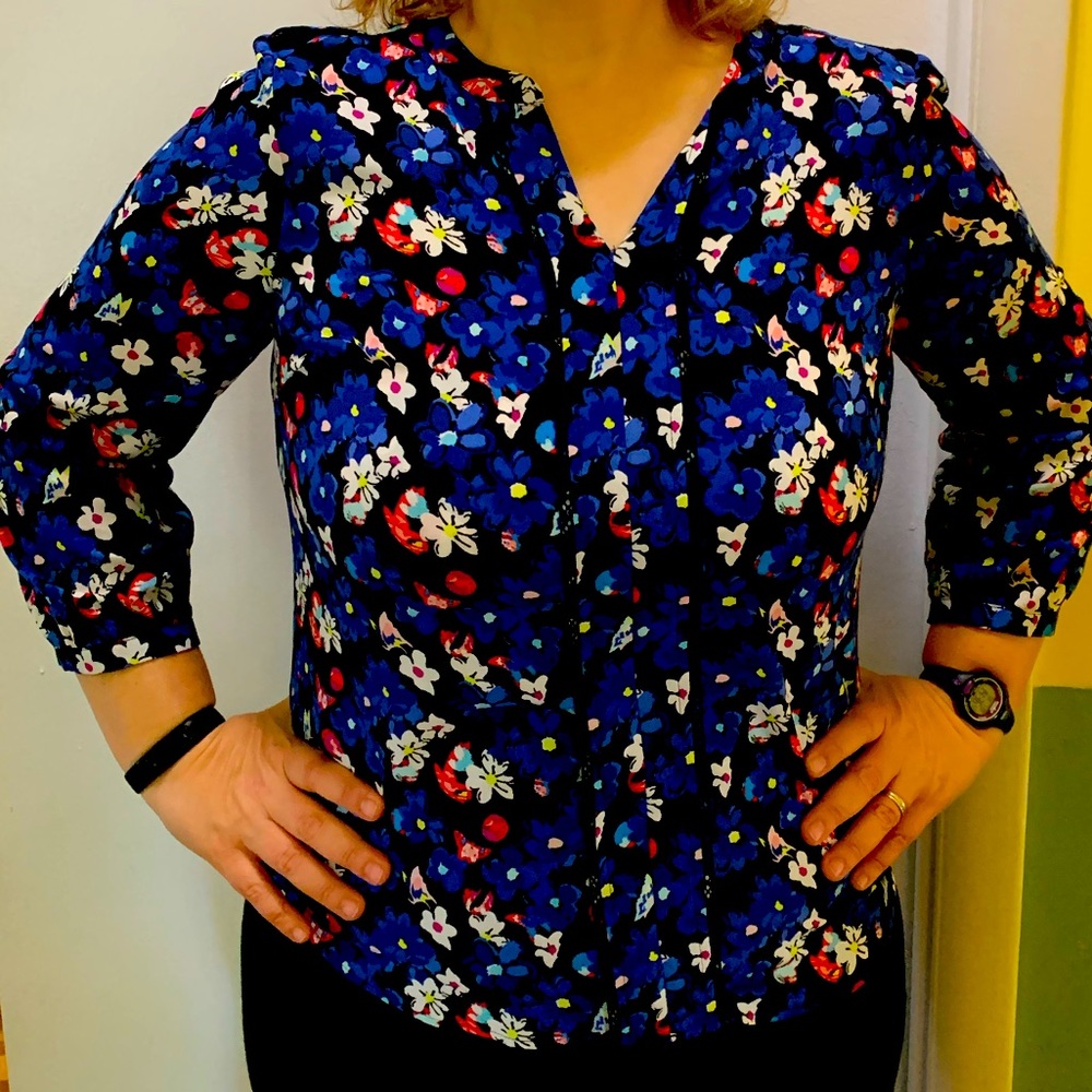 Talbots blue floral blouse. Size petite medium.